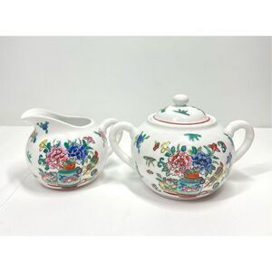 Vintage Bombay Co 3pc Set Porcelain Covered Sugar Bowl & Creamer Set